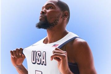 美国男篮公布巴黎奥运会12人名单，库里强调专注力冲击奥运金牌