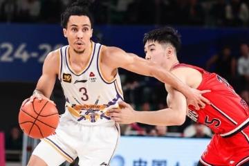 CBA俱乐部杯：双小外与陈国豪合砍67分，助北控轻取广州获三连胜