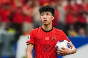 王钰栋央视谈U20：球员要让球迷看到国足未来希望