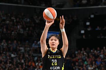 WNBA昨日20分创新高！李月汝新赛季转投梅尔辛，首度亮相欧冠