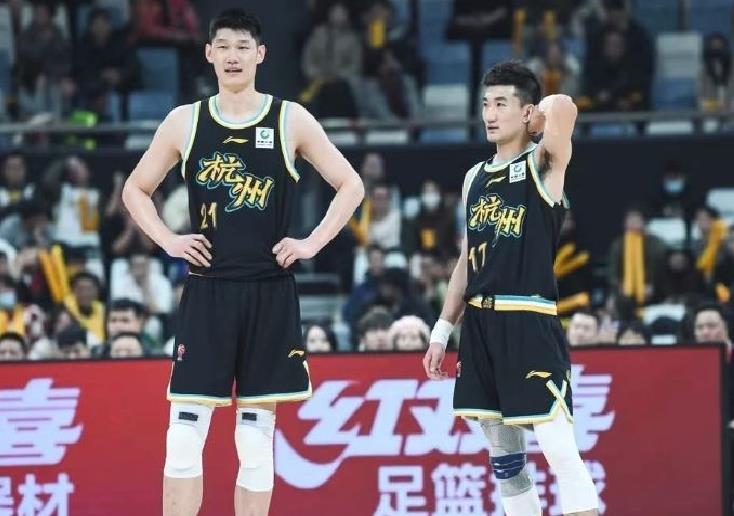 CBA25日前瞻：广厦迎战浙江冲击12连胜与主场19连胜，辽宁能否终结宁波11连败？