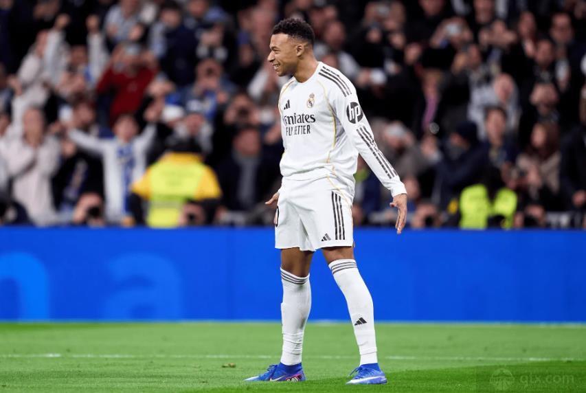 姆巴佩年度59球追平C罗进球纪录