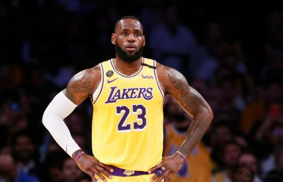 现役生涯圣诞大战得分TOP4