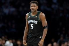 爱德华兹三分球突破1200记，创造NBA历史新纪录