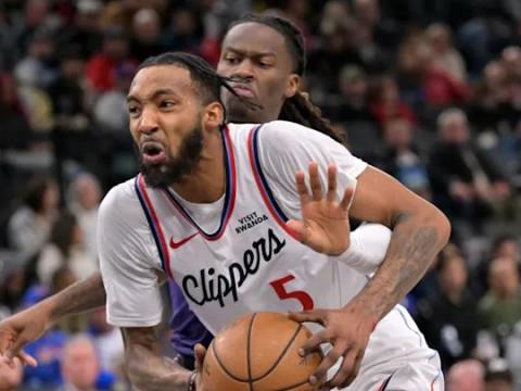 NBA常规赛快船vs勇士，快船伤病报告：小琼斯缺席，尼德豪泽出战存疑