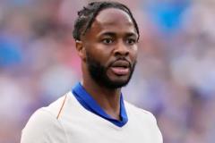 罗森尼尔与斯特林展开对话，重新启用尚不确定