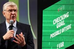 英足总和欧足联认为温格的越位改革过于激进，遭遇反对