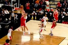 杨瀚森在发展联盟表现抢眼，19分8失误，近7天连续征战6场比赛