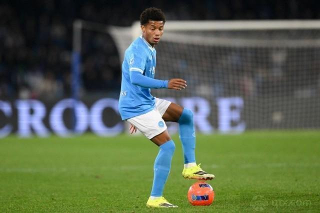 那不勒斯边锋内雷斯可能接受脚踝手术