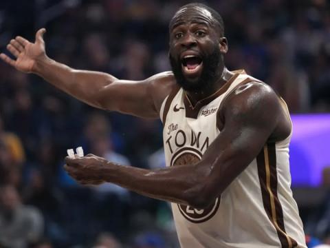 美记报道，勇士已正式将追梦·格林列入交易谈判范围