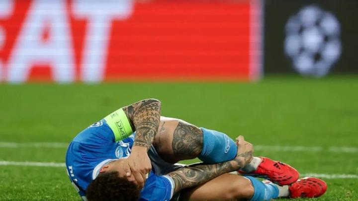 那不勒斯官方消息，迪洛伦佐左脚旧伤问题将通过手术解决