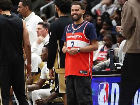 戴维斯与特雷·杨本赛季可能无法复出