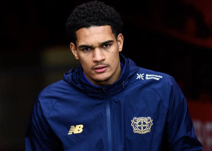 科纳特合同临近到期，英媒称利物浦或将激活夸安萨回购条款