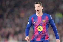 37岁莱万进攻效率仍高，但防守不及费兰，他与巴萨合同于6月30日到期