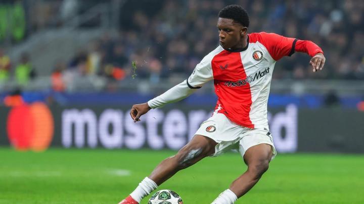 法尔克称拜仁对引入里德持乐观态度，相信他们在争夺中占据优势