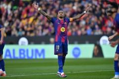 记者报道，拉菲尼亚可能缺席与马竞的比赛，未参加球队训练