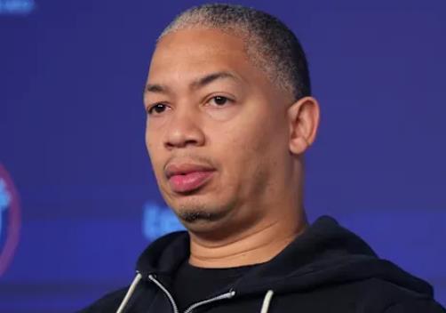 卢谈准绝杀，伦纳德是关键球的最佳选择