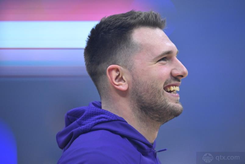 东契奇全明星出战五分钟