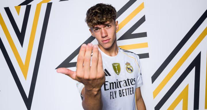 阿斯报道，本菲卡几乎签下皮塔奇，皇马一通电话成功截胡