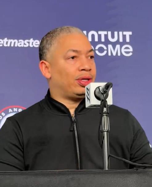 船记,卢赛后向全队道歉,因最后时刻未明确是否故意犯规