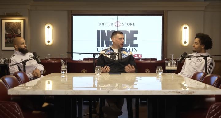 齐尔克泽畅谈主场对阵里昂的疯狂体验，赛前消遣下棋和消消乐游戏