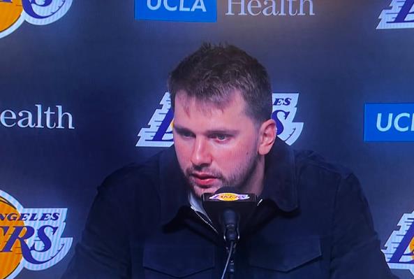 东契奇：看到詹姆斯空位，不想错失传球机会，没有暂停可用