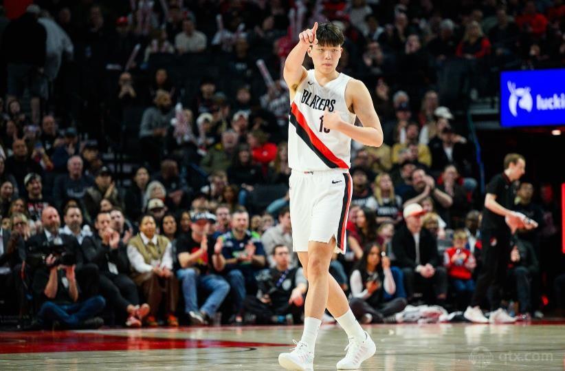 杨瀚森因背部拉伤缺战G联赛