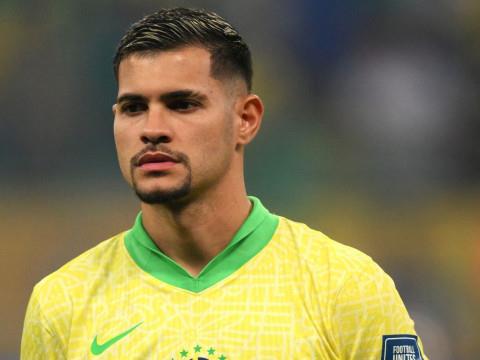 吉马良斯最近与国家队主帅安切洛蒂进行面对面交流