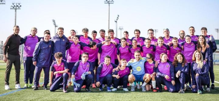 世体报道，埃里克-加西亚现身智力障碍人士球队，荣任球队大使