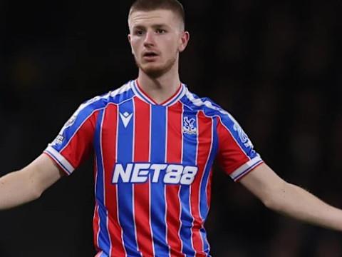 罗布森表示，沃顿和安德森完全符合曼联引援标准，全世界优秀年轻球员众多