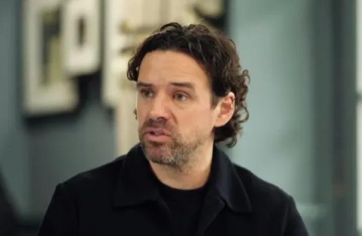 哈格里夫斯称曼城争冠关键在于瓜迪奥拉，阿森纳握有主动权