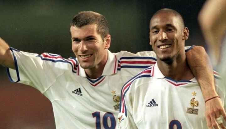 阿内尔卡认为齐达内是德尚接班人的最佳人选，同时他最欣赏亚马尔和姆巴佩