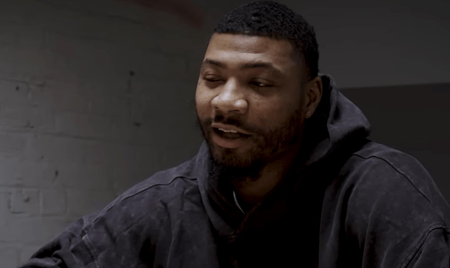 斯马特谈更衣室氛围，詹姆斯和东契奇话不多