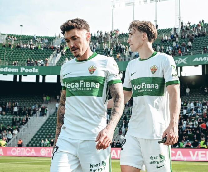 埃尔切自2026年以来正式比赛未尝胜绩，仅在友谊赛中战胜津门虎