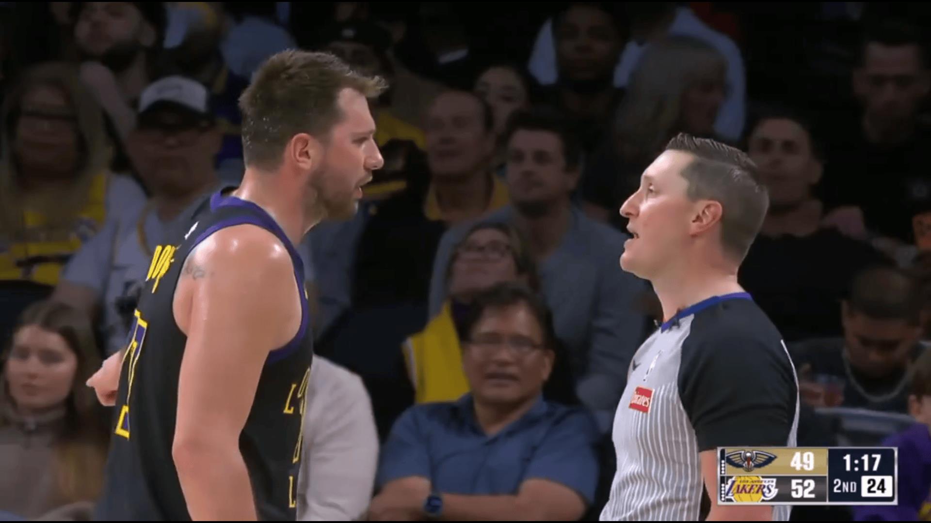 鹈鹕解说点评：东契奇无论裁判吹罚与否都在抱怨