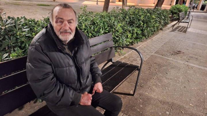 马略卡旧将重病流落街头，俱乐部紧急援助物资并安排床位