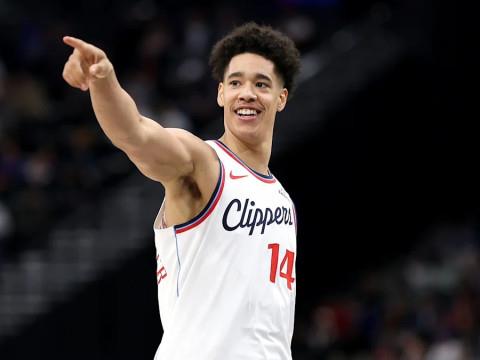 快船主帅表示，暂不清楚球员的恢复时间和复出安排