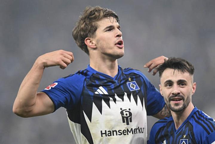 巴萨关注热刺外租中卫武什科维奇，已展开经纪人接触