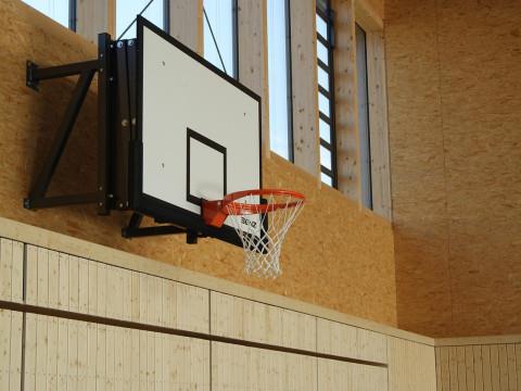 FIBA最新男篮世界排名，中国男篮两连胜升至第26位亚大区排名第4，美国稳居第一