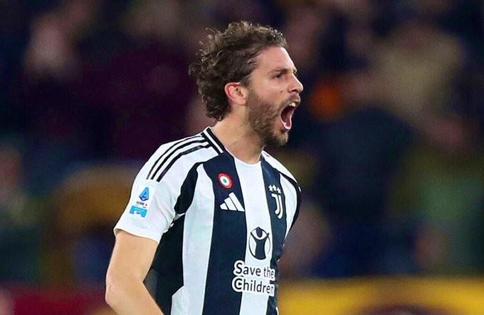 斯基拉爆料，洛卡特利接近与尤文完成续约至2030年，年薪380-400万欧