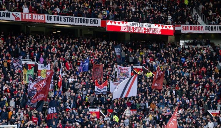 曼联季票涨价5%，预计额外收入约200万英镑