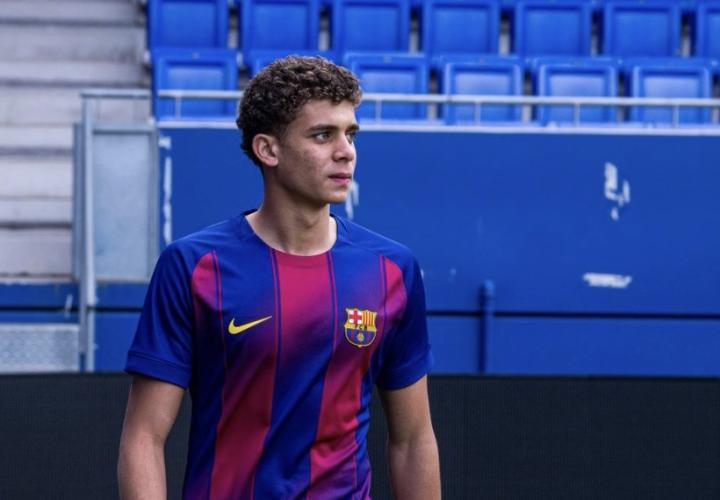 巴萨小将哈姆扎阿卜杜勒卡里姆，首秀登场便斩获进球