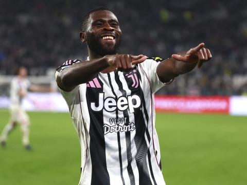 尤文倾向激活博加买断条款，双方就薪水问题继续协商