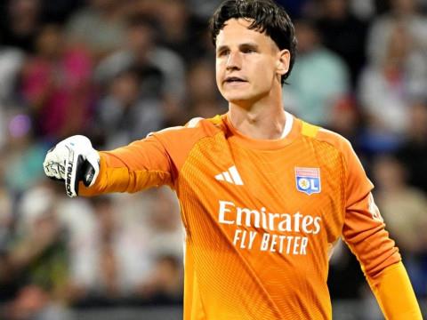 里昂续约29岁门将雷米·德尚，合同签至2029年6月