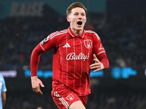 曼城与曼联争夺安德森，两队开出的薪资远超球员目前在森林的待遇