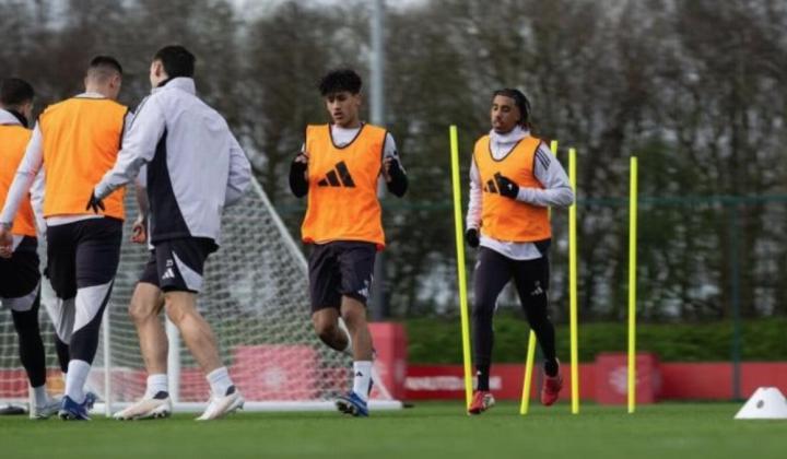 病伤交织，曼联vs阿斯顿维拉阵容预测