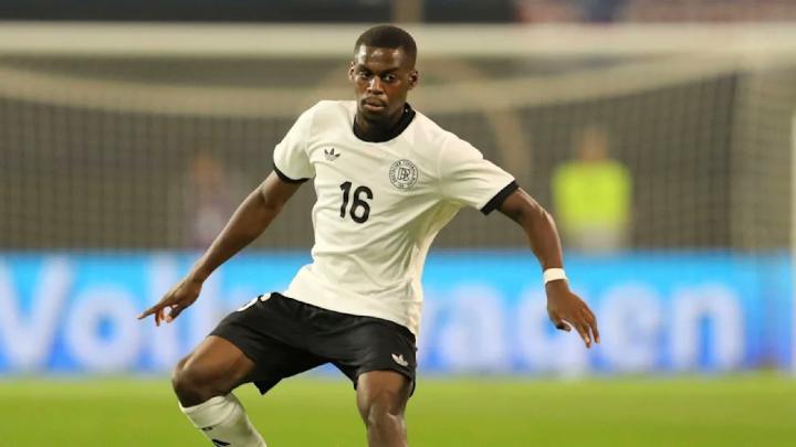 阿塞科谈赤道几内亚邀请效力，穿德国队球衣的体验