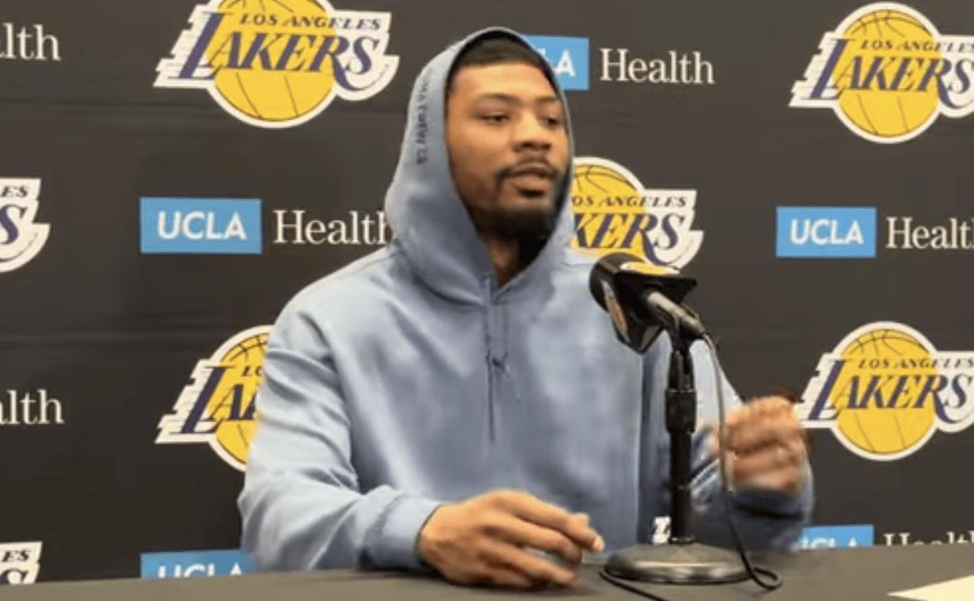 斯马特献策里夫斯,罚球要出其不意少运一下