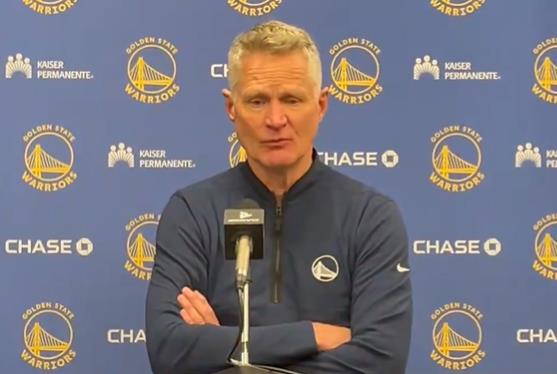 科尔力挺波杰关键时刻三分出手,暂停策略背后有深意