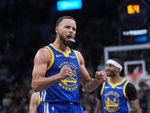 美媒报道，勇士医疗团队对库里伤病处理极为谨慎，球队重心已转向下赛季